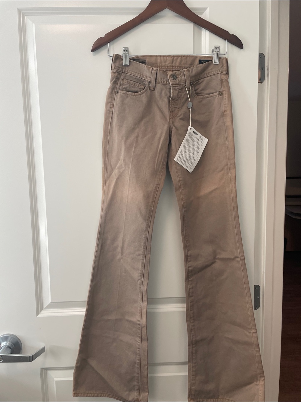 Citizens Of Humanity Tan Wide-Leg Flare Jeans size 24. New